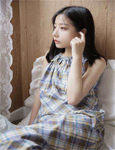 《强奸2：制服诱惑》