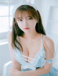 《疯狂揉吮少妇嫩草99AV小说》
