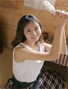 《肥老女人免费视频》
